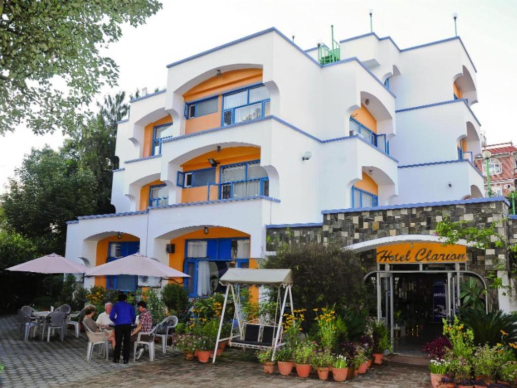 Hotel Clarion Jawalakhel Lalitpur Buitenkant foto