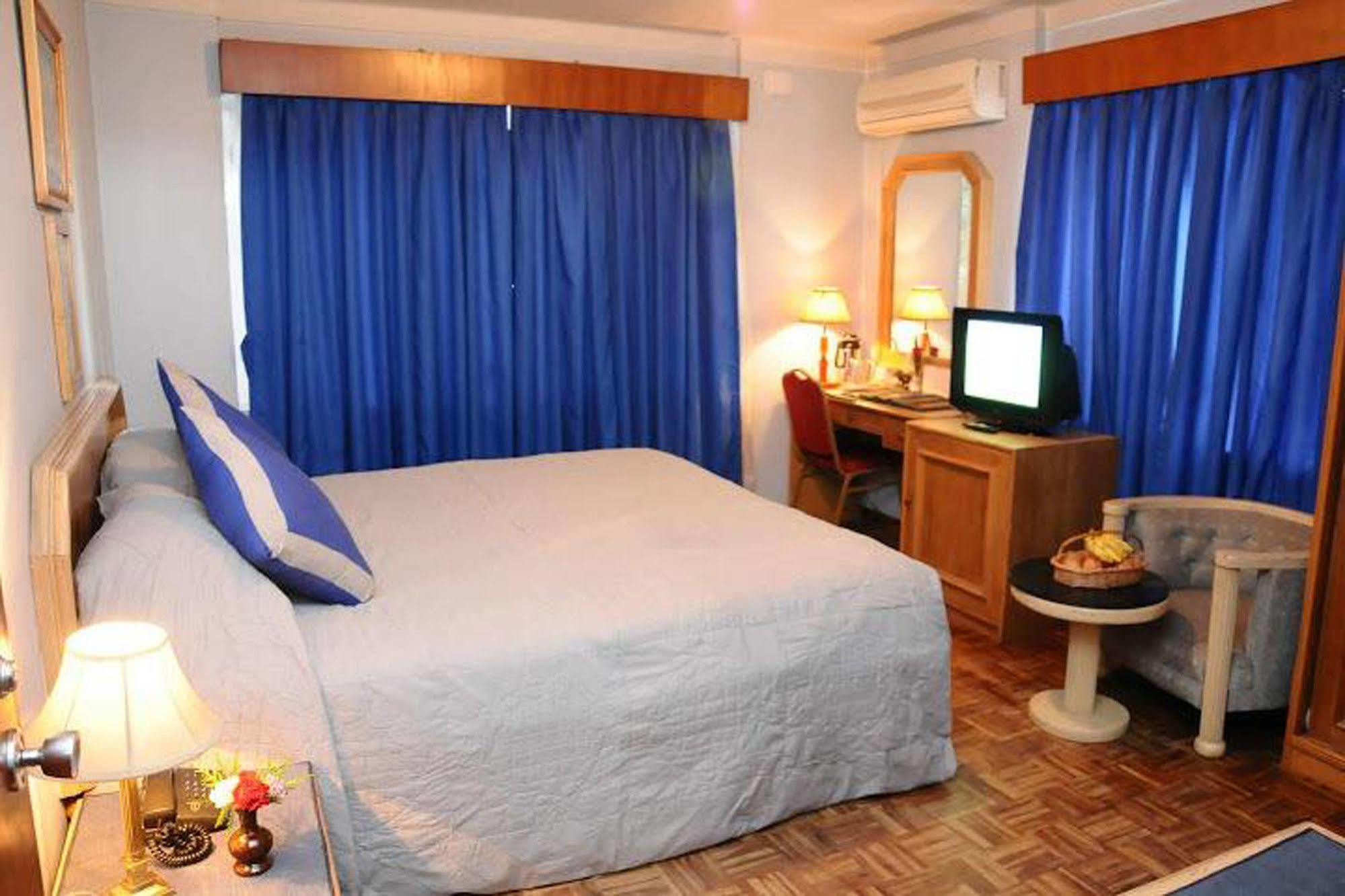Hotel Clarion Jawalakhel Lalitpur Buitenkant foto